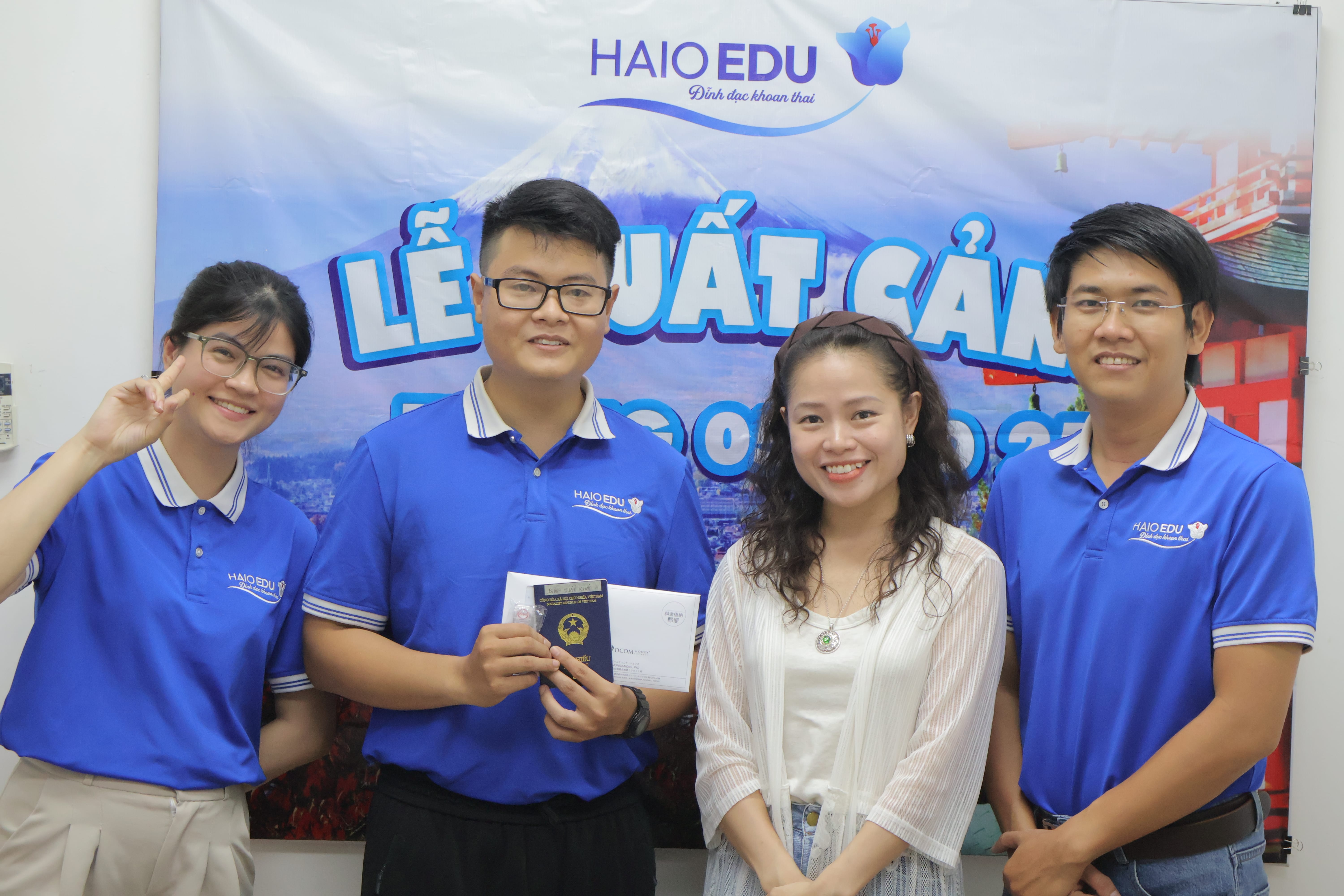 Tiễn Bay Học Viên Kỹ Sư Haio Education Sang Nhật Bản Làm Việc: Chúc Em ...